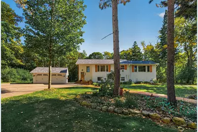 12167 Panama Avenue N, Stillwater, MN 55082 - Photo 2