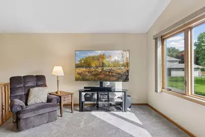 11910 44th Avenue N, Plymouth, MN 55442 - Photo 6