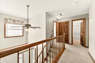 1915 Folwell Dr SW, Rochester, MN 55902 - Photo 16