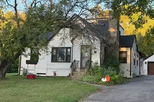 1836 Kennard St, Maplewood, MN 55109 - Photo 4