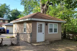 2128 Bush Ave E, Saint Paul, MN 55119 - Photo 24