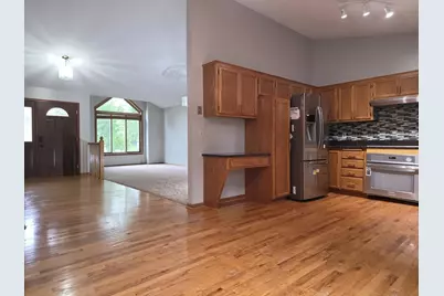 1621 Knox Circle, Burnsville, MN 55337 - Photo 6