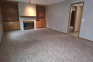 1621 Knox Cir, Burnsville, MN 55337 - Photo 16