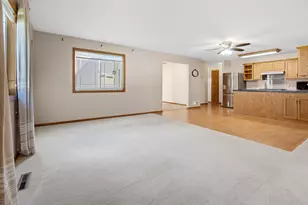 425 Fieldcrest Ln, Sartell, MN 56377 - Photo 4