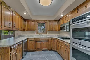 504 Greenview Ct, Sartell, MN 56377 - Photo 10
