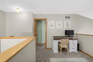 657 Kingfisher Ln, Woodbury, MN 55125 - Photo 20