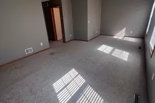 15715 Fox Cir, Apple Valley, MN 55124 - Photo 10