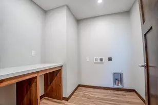 21000 Hwy 9 NE, New London, MN 56273 - Photo 20
