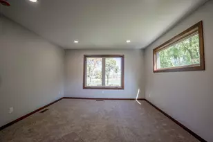 21000 Hwy 9 NE, New London, MN 56273 - Photo 26