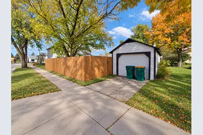 502 Wisconsin Avenue SE, Staples, MN 56479 - Photo 24