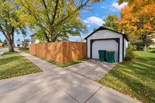 502 Wisconsin Ave SE, Staples, MN 56479 - Photo 24