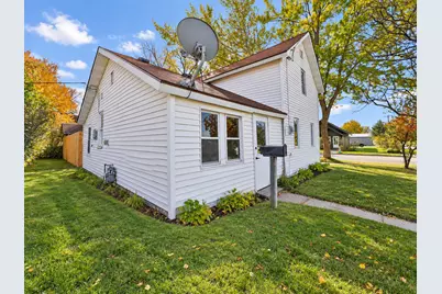 502 Wisconsin Avenue SE, Staples, MN 56479 - Photo 2