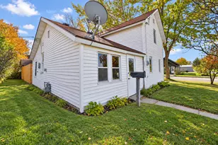 502 Wisconsin Ave SE, Staples, MN 56479 - Photo 2