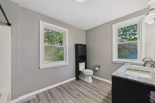 2423 Quincy St NE, Minneapolis, MN 55418 - Photo 26