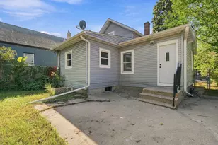 2423 Quincy St NE, Minneapolis, MN 55418 - Photo 42