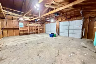 308 2nd St SE, Pelican Rapids, MN 56572 - Photo 6