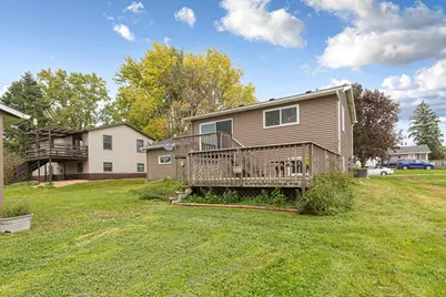 103 6th Avenue NW, Dodge Center, MN 55927 - Photo 2