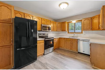 103 6th Avenue NW, Dodge Center, MN 55927 - Photo 16