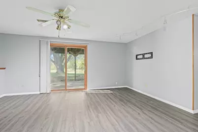 5570 Fillmore Street NE, Fridley, MN 55432 - Photo 32