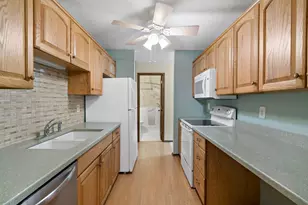 135 Viking Dr E, Little Canada, MN 55117 - Photo 18