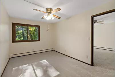 135 Viking Drive E #117, Little Canada, MN 55117 - Photo 8