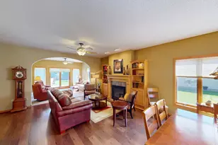 1718 Hale Dr, Albert Lea, MN 56007 - Photo 8