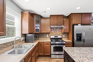 2169 Cedar Grove Trail, Eagan, MN 55122 - Photo 4
