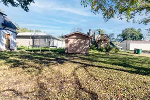 825 W Clark St, Albert Lea, MN 56007 - Photo 6