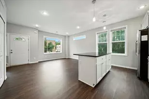 600 W 32nd St, Minneapolis, MN 55408 - Photo 10