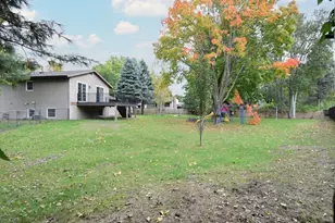 5466 Otter View Ct, White Bear Lake, MN 55110 - Photo 20