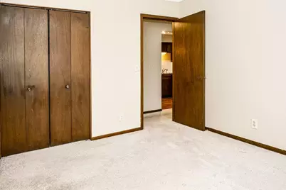 10394 Balsam Lane, Eden Prairie, MN 55347 - Photo 14
