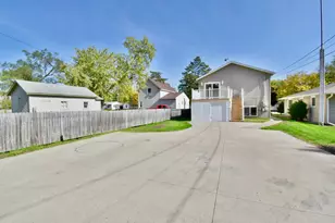 151 9th Ave N, Waite Park, MN 56387 - Photo 16