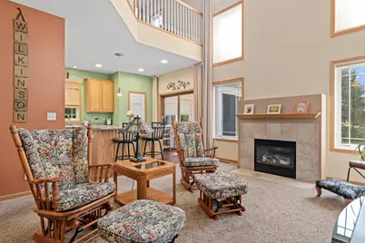 629 Sutherland Drive, Woodbury, MN 55129 - Photo 4