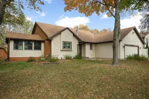 12490 99th Ave N, Maple Grove, MN 55369 - Photo 1