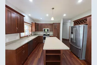 11405 W Laketowne Drive, Albertville, MN 55301 - Photo 10