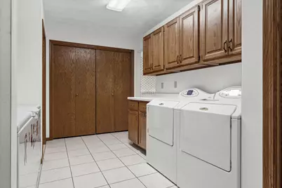 525 S 14th Street, La Crescent, MN 55947 - Photo 4