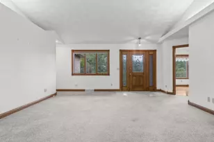 525 S 14th St, La Crescent, MN 55947 - Photo 26