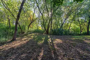 299 River Woods Ln, Burnsville, MN 55337 - Photo 52