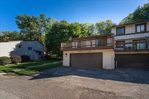 299 River Woods Ln, Burnsville, MN 55337 - Photo 58