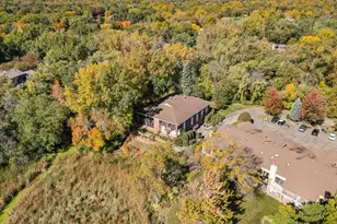 1299 Black Oaks Ct N, Plymouth, MN 55447 - Photo 46