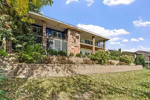 1299 Black Oaks Ct N, Plymouth, MN 55447 - Photo 18