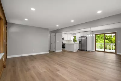 11004 Oak Knoll Terrace, Minnetonka, MN 55305 - Photo 2