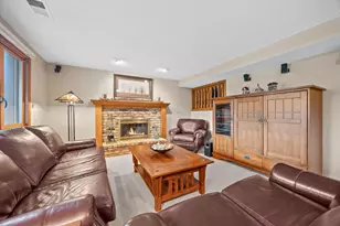 6805 Evergreen Ln N, Maple Grove, MN 55369 - Photo 18