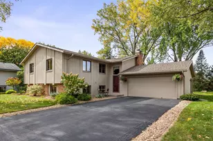 6805 Evergreen Ln N, Maple Grove, MN 55369 - Photo 2