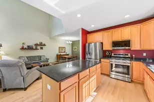 9780 Cupola Ln, Eden Prairie, MN 55347 - Photo 18