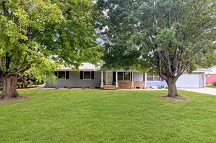 3007 Spruce Ave, Slayton, MN 56172 - Photo 1