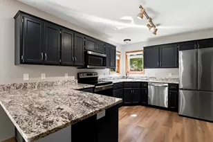 513 Maple Knoll Way, Saint Michael, MN 55376 - Photo 12