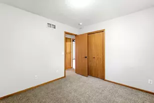 513 Maple Knoll Way, Saint Michael, MN 55376 - Photo 18