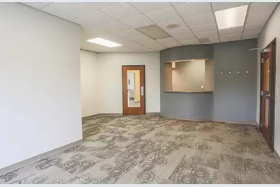 1561 Commerce Court #200, River Falls, WI 54022 - Photo 2