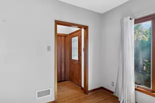 322 W Center St, Lake City, MN 55041 - Photo 14